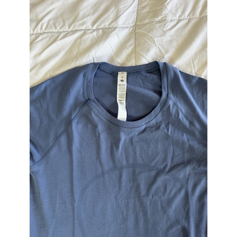 New Lululemon Swiftly Tech Short Sleeve 2.0 Sz 10 Oasis Blue Waist Length Yoga - Picture 3 of 8